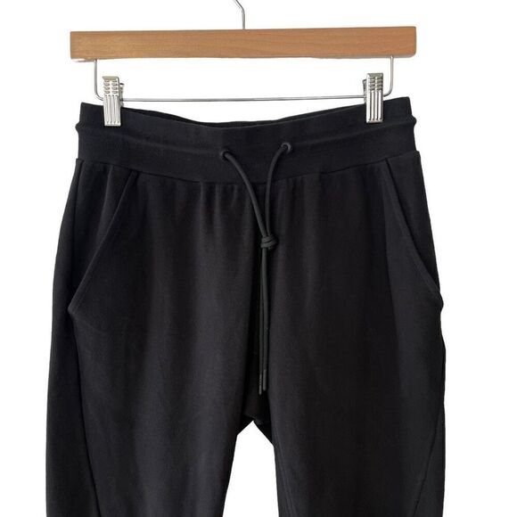 Alphalete Joggers - Picture 2 of 7